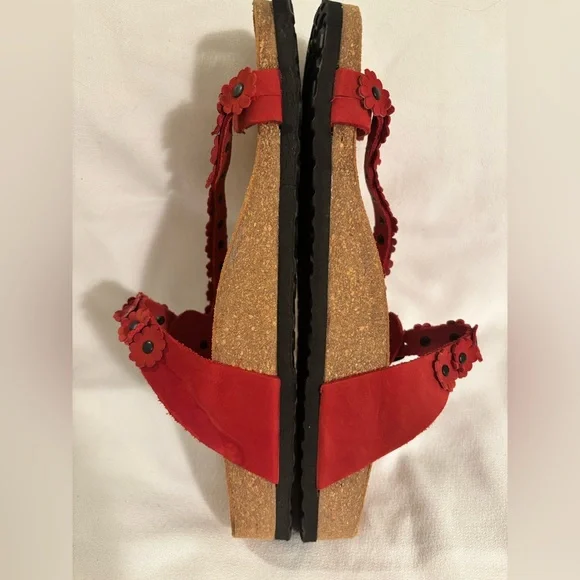 Comfortable Leather Red Flower Sandals 41 - Picture 6 of 9